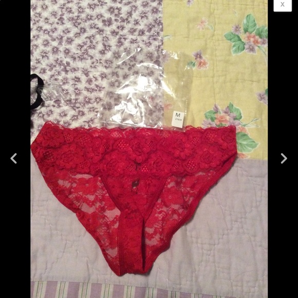 Brand New Ruffle Satin Red Corset - Large - Picture 5 of 6